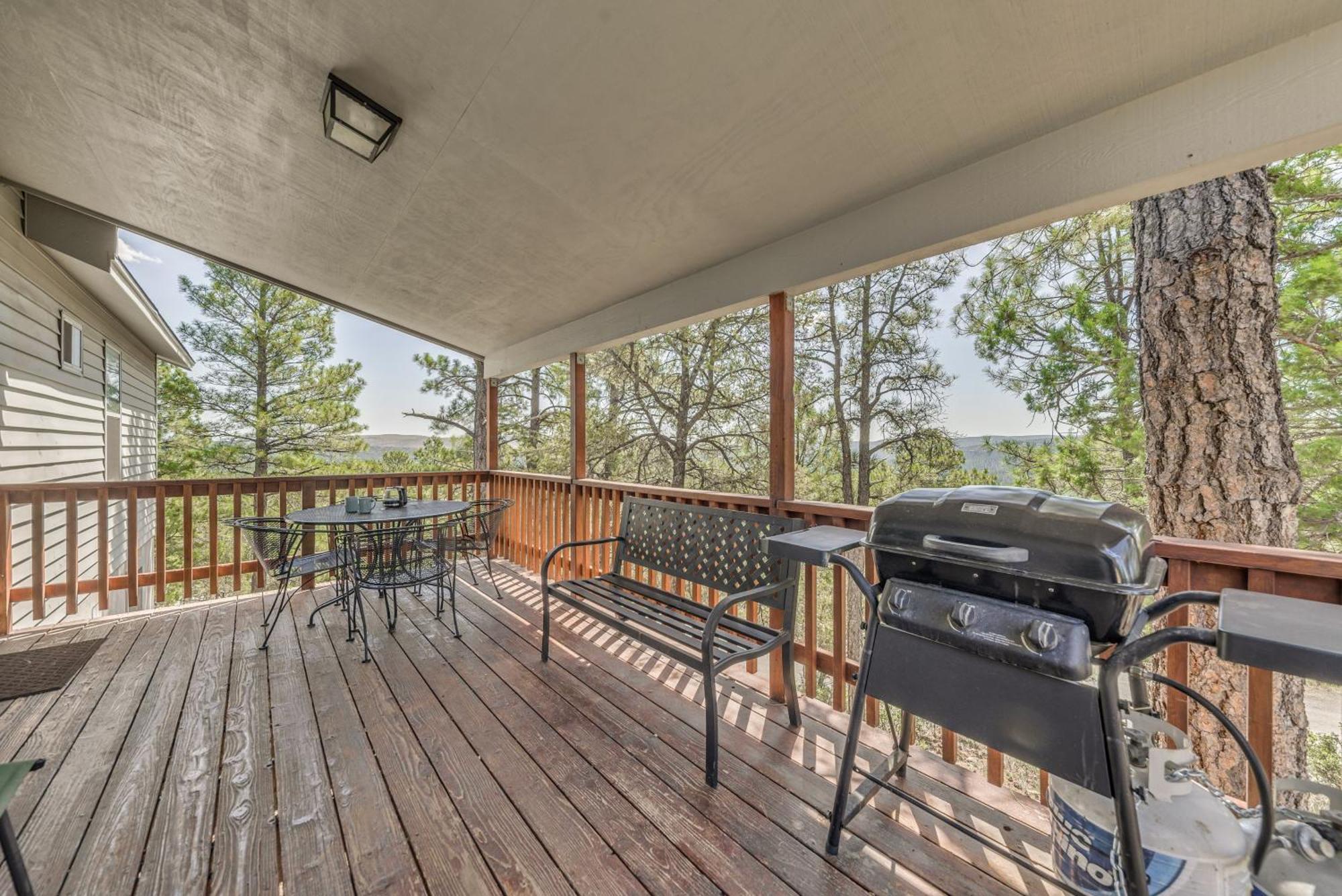 Hillside Haven With Deck Less Than 2 Miles To Dwtn Ruidoso! Bagian luar foto